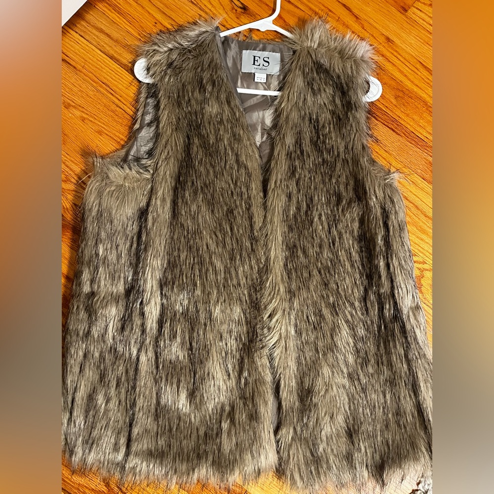 Faux Fur Women’s Vest